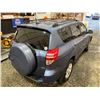 Image 16 : PARKSVILLE - 2012 TOYOTA RAV4 BLUE 262259 KMS - B250317