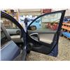 Image 37 : PARKSVILLE - 2012 TOYOTA RAV4 BLUE 262259 KMS - B250317