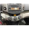 Image 53 : PARKSVILLE - 2012 TOYOTA RAV4 BLUE 262259 KMS - B250317