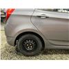 Image 24 : PARKSVILLE - 2013 HYUNDAI ACCENT GREY 191651 KMS "NO RESERVE" - D126059