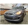 Image 2 : PARKSVILLE - 2013 HYUNDAI ACCENT GREY 191651 KMS "NO RESERVE" - D126059