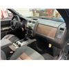 Image 38 : PARKSVILLE - 2008 FORD ESCAPE GREY 131508 MILES - DB90936