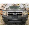 Image 5 : PARKSVILLE - 2008 FORD ESCAPE GREY 131508 MILES - DB90936