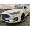 Image 1 : PARKSVILLE - 2019 FORD FUSION WHITE 158500 KMS - J227377