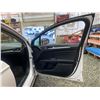 Image 37 : PARKSVILLE - 2019 FORD FUSION WHITE 158500 KMS - J227377
