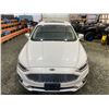 Image 7 : PARKSVILLE - 2019 FORD FUSION WHITE 158500 KMS - J227377
