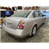 Image 15 : PARKSVILLE - 2004 NISSAN ALTIMA SILVER 198169 KMS - D131662