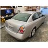 Image 16 : PARKSVILLE - 2004 NISSAN ALTIMA SILVER 198169 KMS - D131662