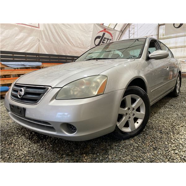 PARKSVILLE - 2004 NISSAN ALTIMA SILVER 198169 KMS - D131662