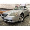 Image 1 : PARKSVILLE - 2004 NISSAN ALTIMA SILVER 198169 KMS - D131662