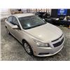 Image 10 : PARKSVILLE - 2011 CHEVROLET CRUZE BEIGE 192474 KMS - B281058