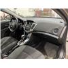 Image 38 : PARKSVILLE - 2011 CHEVROLET CRUZE BEIGE 192474 KMS - B281058