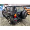 Image 20 : PARKSVILLE - 1997 TOYOTA RAV4 BLACK 250879 KMS, "NO RESERVE" - D150159