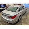 Image 16 : PARKSVILLE - 2012 HYUNDAI SONATA GREY 131863 KMS - B338676