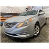 Image 1 : PARKSVILLE - 2012 HYUNDAI SONATA GREY 131863 KMS - B338676