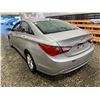 Image 21 : PARKSVILLE - 2012 HYUNDAI SONATA GREY 131863 KMS - B338676