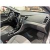 Image 37 : PARKSVILLE - 2012 HYUNDAI SONATA GREY 131863 KMS - B338676