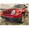 Image 2 : PARKSVILLE - 2011 JEEP PATRIOT RED 215258 KMS - B113145