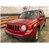 Image 3 : PARKSVILLE - 2011 JEEP PATRIOT RED 215258 KMS - B113145