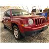 Image 8 : PARKSVILLE - 2011 JEEP PATRIOT RED 215258 KMS - B113145