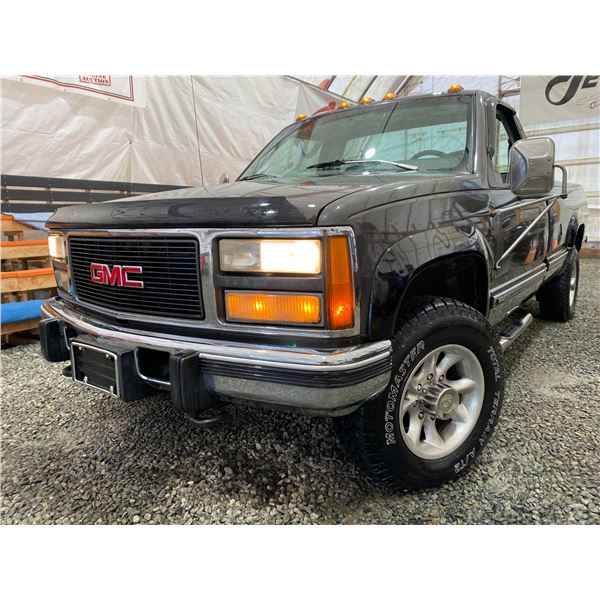 PARKSVILLE - 1993 GMC SIERRA GREY 299044 KMS - B531341