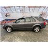 Image 23 : PARKSVILLE - 2005 FORD FREESTYLE GREY 172010 KMS - BA35021