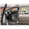 Image 49 : PARKSVILLE - 2005 FORD FREESTYLE GREY 172010 KMS - BA35021