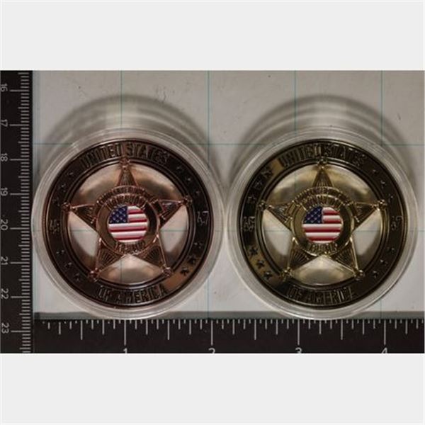 SET OF TRUMP COMMANDER IN CHIEF BADGES: 1 IS