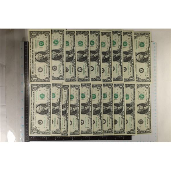 19-CRISP UNC 1974 US $1 FRN'S GREEN SEALS
