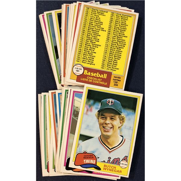 1981 O-PEE-CHEE BASEBALL COLLECTION - 25 CARDS