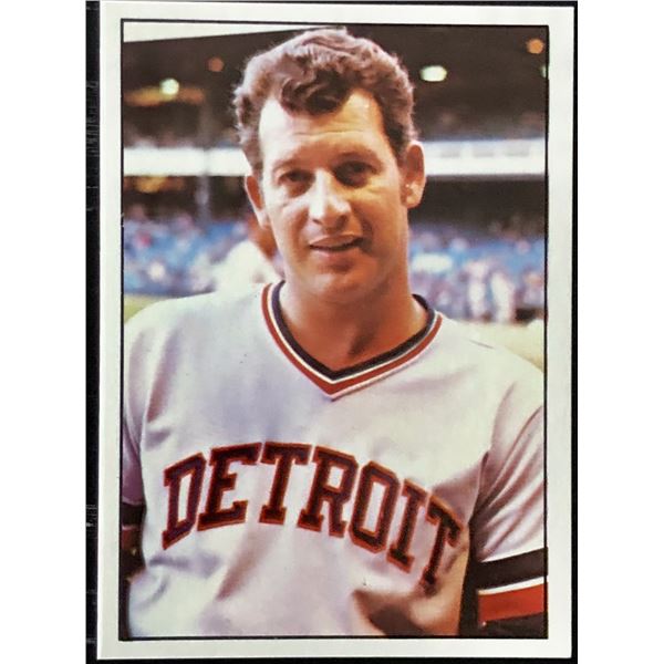 1975 SSPC BASEBALL MICKEY LOLICH