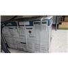 Image 2 : Frigidaire 28000 BTU Air Conditioner New in Box