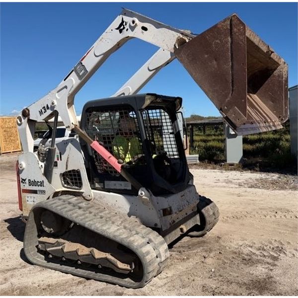 Bobcat T650 Compact Track Loader w/ Bucket & Forks (Starts & Runs, See Video)