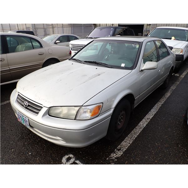 2001 Toyota Camry