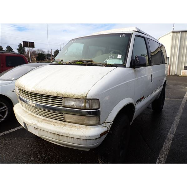 2000 Chevrolet Astro Van