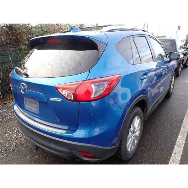Vehicle photo 3