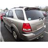 Image 4 : 2005 Kia Sorento
