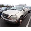 Image 1 : 1999 Lexus RX 300