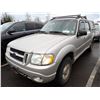 Image 1 : 2004 Ford Explorer Sport Trac
