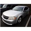 Image 1 : 2010 Dodge Avenger