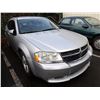 Image 2 : 2010 Dodge Avenger