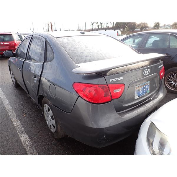 Vehicle photo 4