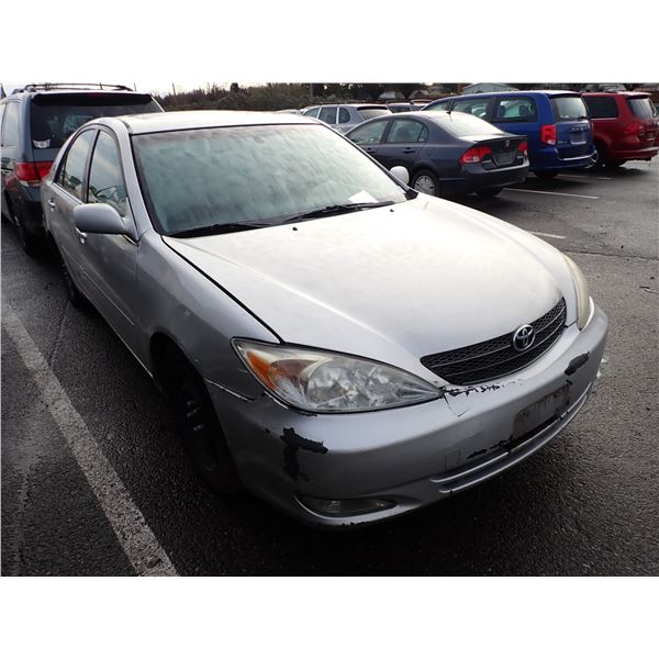 Vehicle photo 2