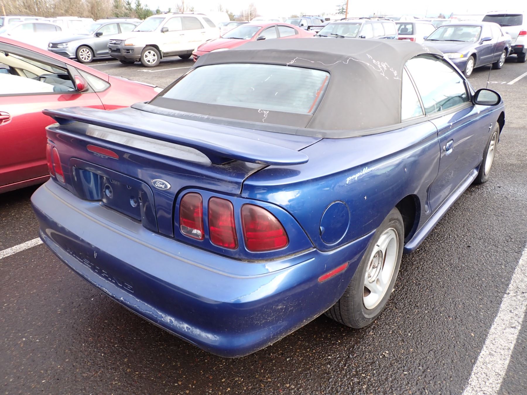 Deep Violet Thistle 1997 Ford Mustang GT Convertible, image size:1800x1350