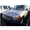 Image 1 : 2002 GMC Yukon XL Denali