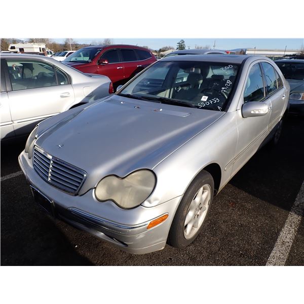 2004 Mercedes-Benz C240
