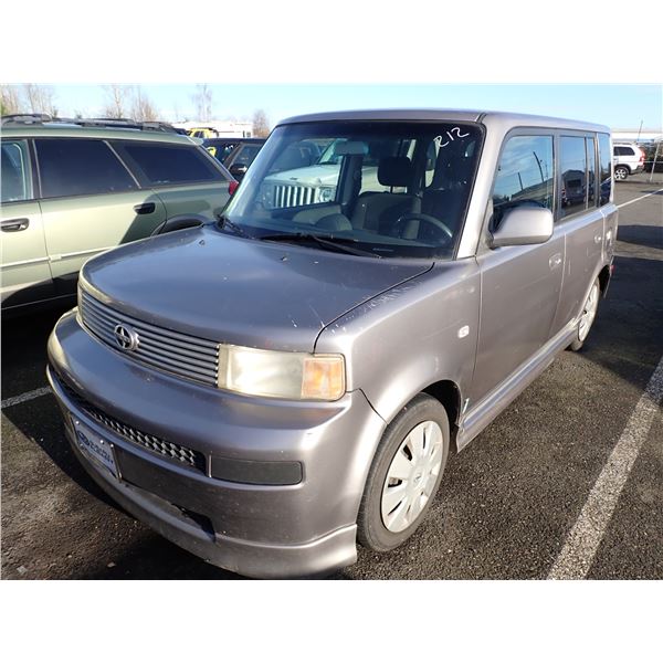 2005 Scion xB