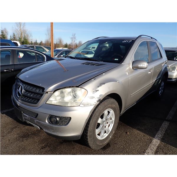 2006 Mercedes-Benz ML350