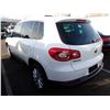 Image 4 : 2011 Volkswagen Tiguan
