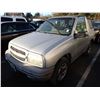 Image 1 : 2002 Chevrolet Tracker